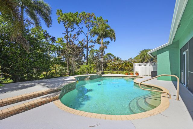 12668 82nd St Street N, The Acreage, FL 33412