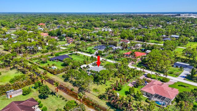 12668 82nd St Street N, The Acreage, FL 33412
