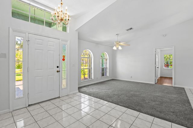 12668 82nd St Street N, The Acreage, FL 33412