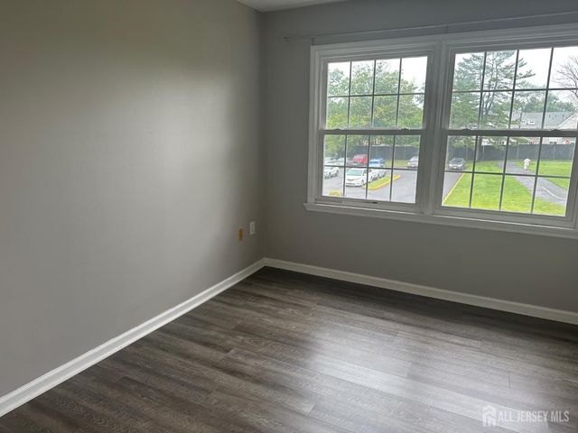 1027 Edpas Road, New Brunswick, NJ 08901