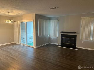 1027 Edpas Road, New Brunswick, NJ 08901
