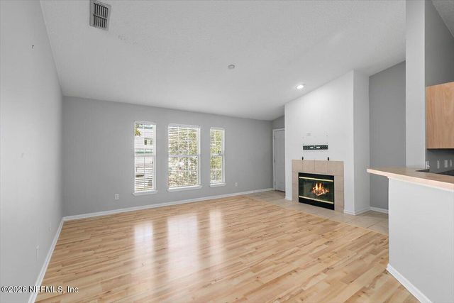 37 JARDIN DE MER Place 37, Jacksonville Beach, FL 32250