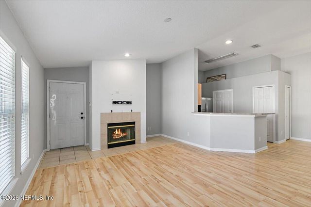 37 JARDIN DE MER Place 37, Jacksonville Beach, FL 32250