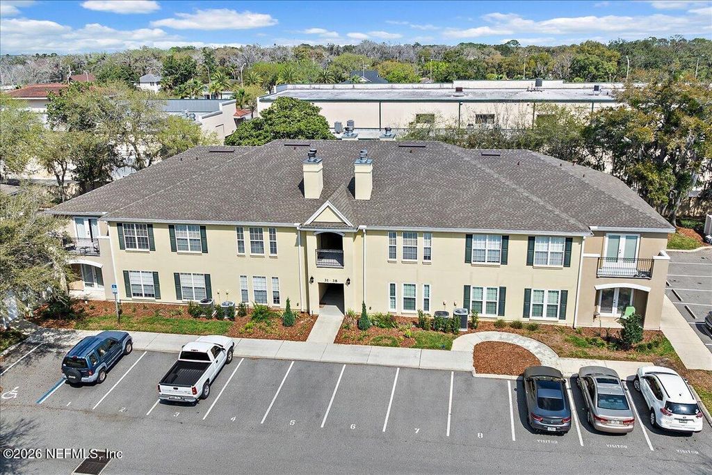 37 JARDIN DE MER Place 37, Jacksonville Beach, FL 32250