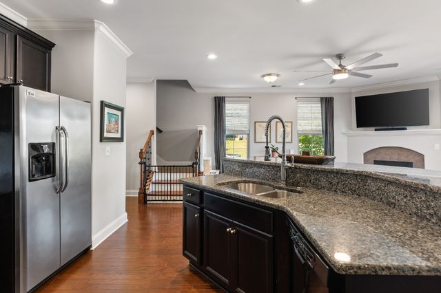 815 Silkwood Dr, Nashville, TN 37221