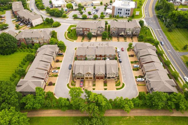 815 Silkwood Dr, Nashville, TN 37221