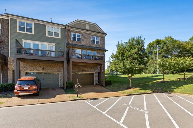 815 Silkwood Dr, Nashville, TN 37221