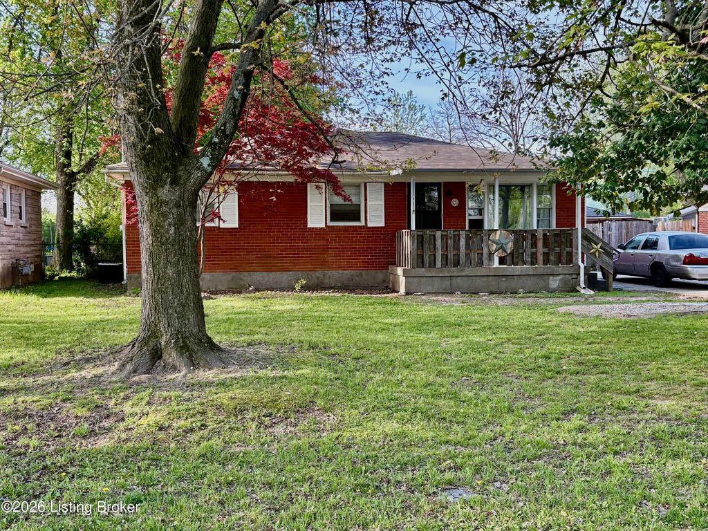 2320 Donna Rd, Louisville, KY 40216