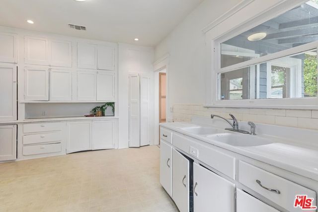 4282 La Salle Avenue, Culver City, CA 90232