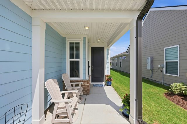 1230 Crested Iris Way, North Myrtle Beach, SC 29582