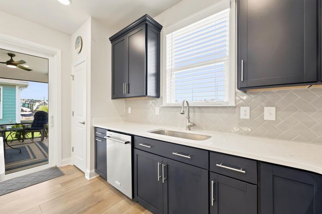 1230 Crested Iris Way, North Myrtle Beach, SC 29582