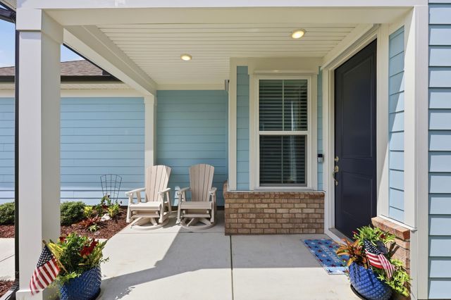 1230 Crested Iris Way, North Myrtle Beach, SC 29582