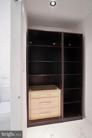 3725 WINFIELD LN NW, Washington, DC 20007