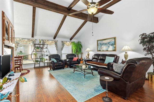 10127 Sageglow Drive, Houston, TX 77089