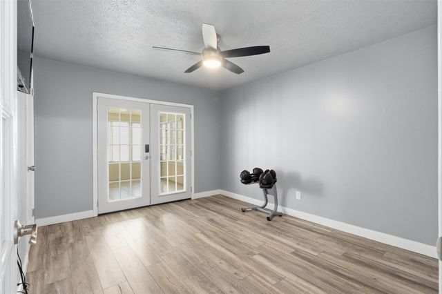 10127 Sageglow Drive, Houston, TX 77089