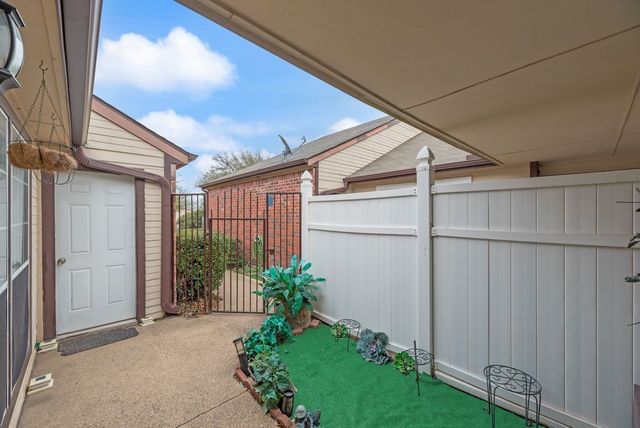 3217 Whatley Drive, Garland, TX 75043