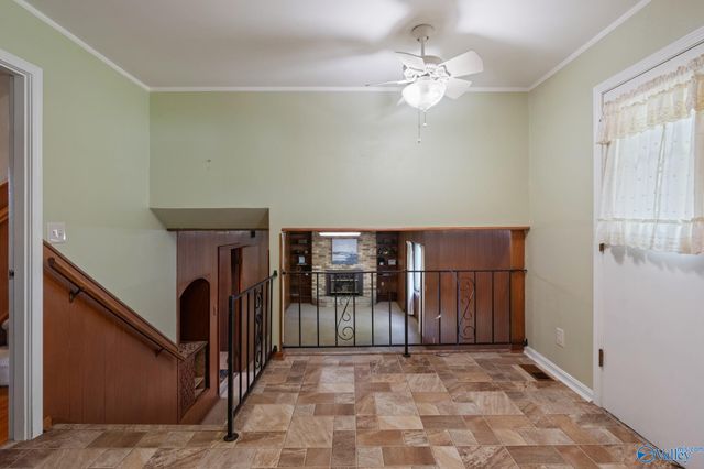 6410 Deramus Avenue NW, Huntsville, AL 35806