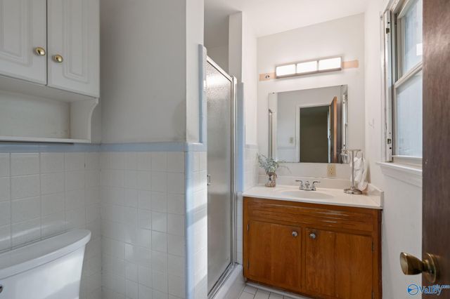 6410 Deramus Avenue NW, Huntsville, AL 35806