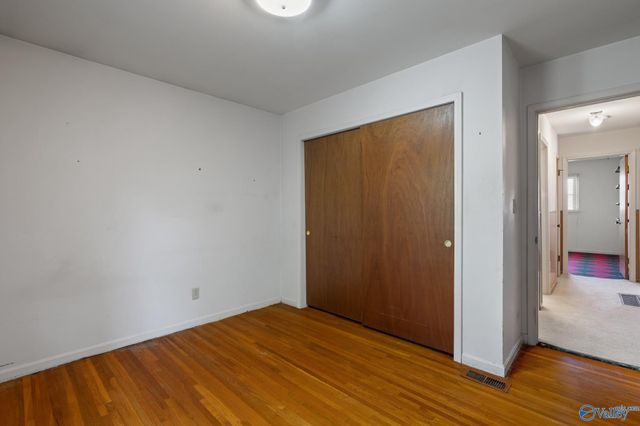 6410 Deramus Avenue NW, Huntsville, AL 35806