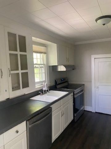 108 W End Ave, N, Lewisburg, TN 37091