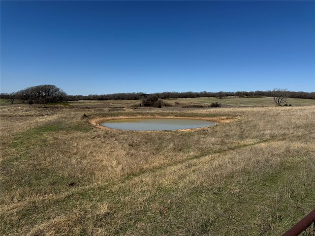 986 County Road 1785, Sunset, TX 76270