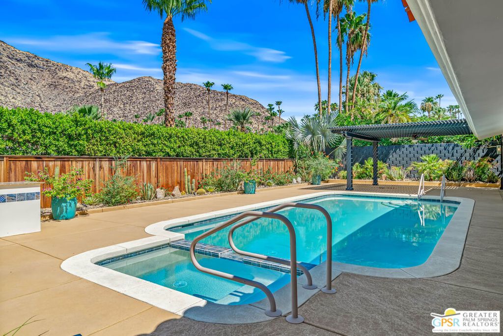 Image 34 of property listing at 1165 Abrigo Road, Palm Springs, CA 92262