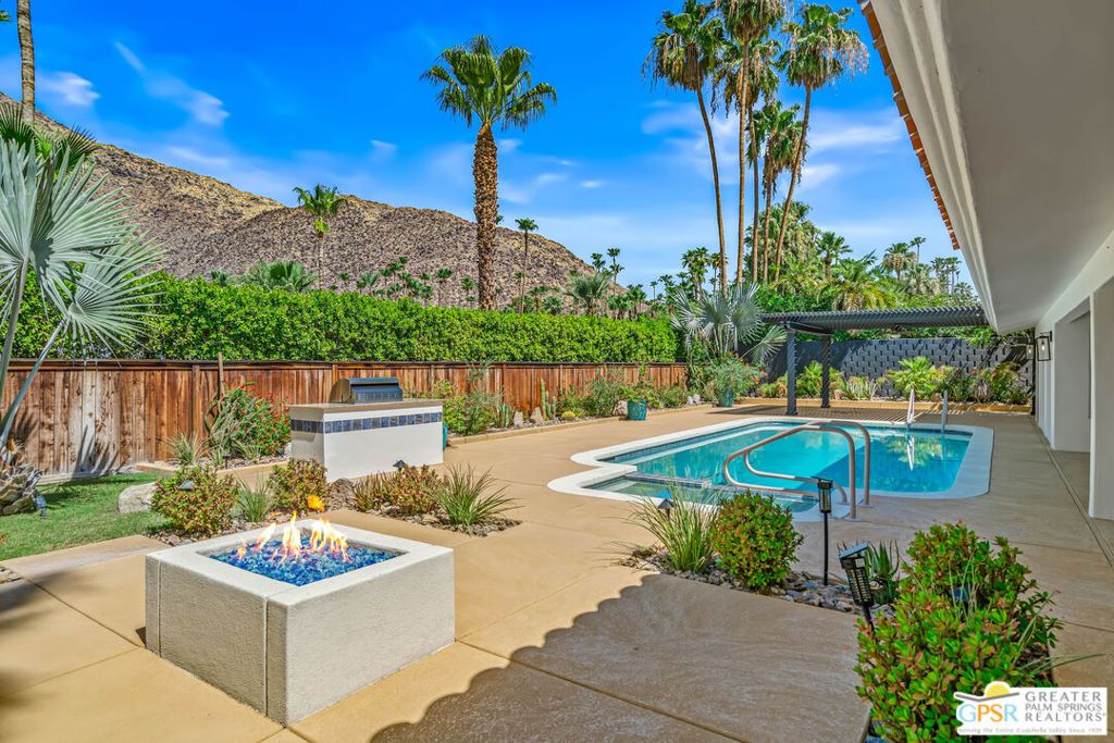 Image 36 of property listing at 1165 Abrigo Road, Palm Springs, CA 92262