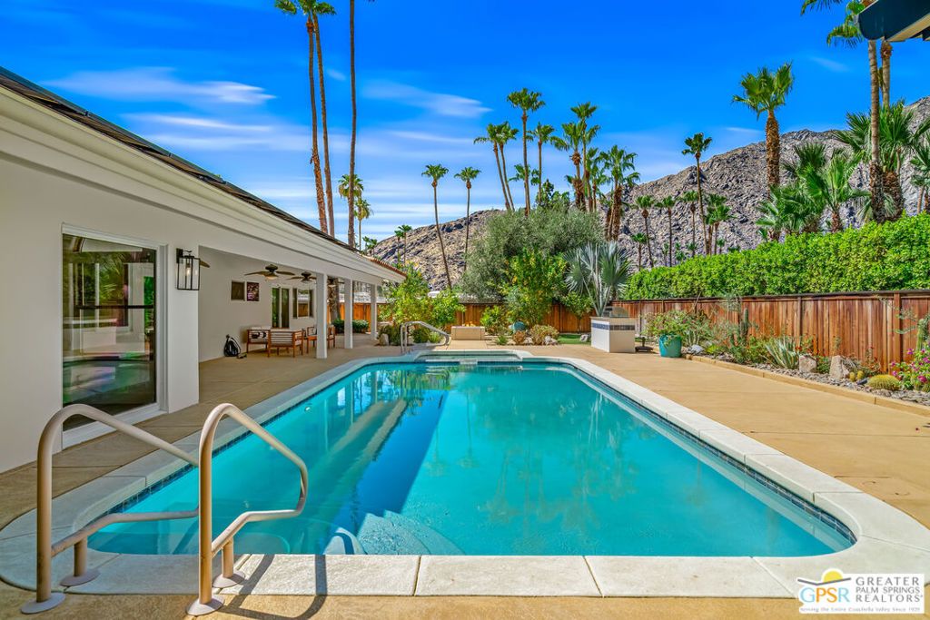 Image 39 of property listing at 1165 Abrigo Road, Palm Springs, CA 92262