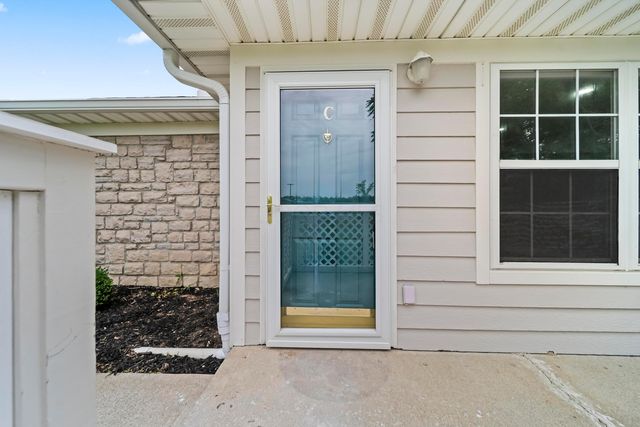 185 Groveport Pike, 4C, Canal Winchester, OH 43110