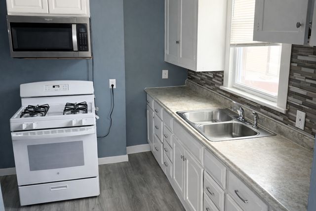 2324 Sheridan Avenue N, Minneapolis, MN 55411