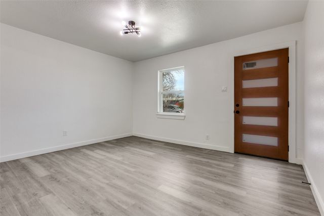 629 N 4th Street, Garland, TX 75040