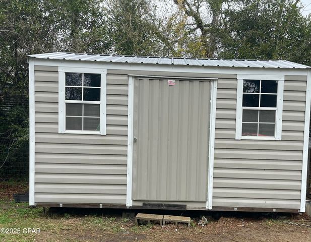 2838 Booker Street, Marianna, FL 32448