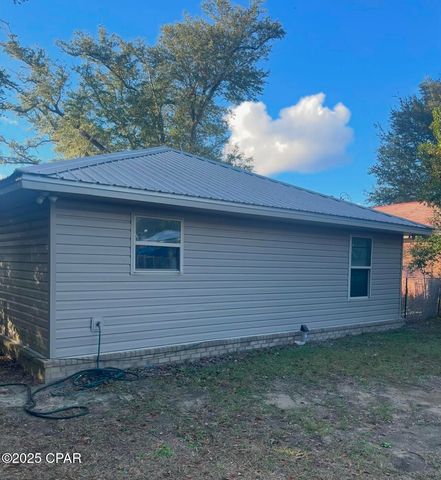 2838 Booker Street, Marianna, FL 32448