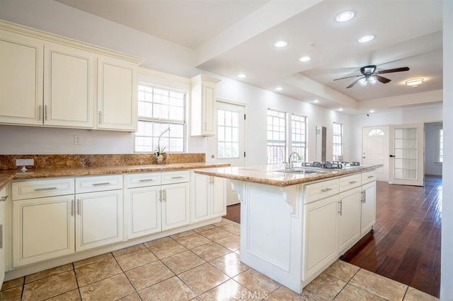 1807 S Bonnie Brae Street, Los Angeles, CA 90006