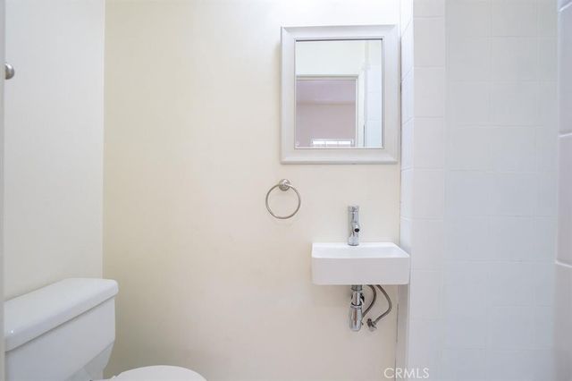 1807 S Bonnie Brae Street, Los Angeles, CA 90006