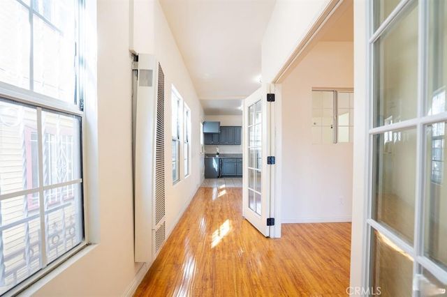 1807 S Bonnie Brae Street, Los Angeles, CA 90006