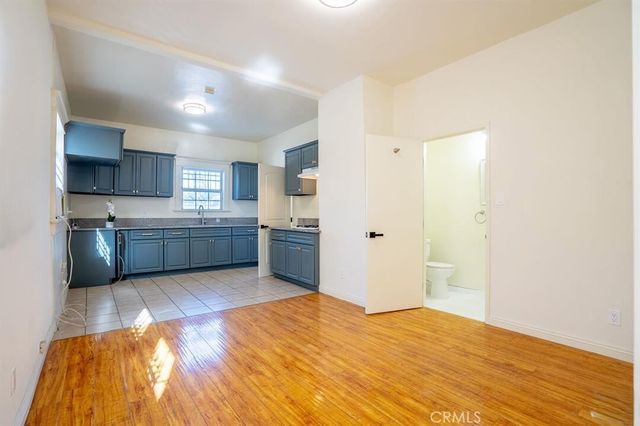 1807 S Bonnie Brae Street, Los Angeles, CA 90006