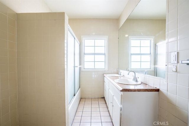 1807 S Bonnie Brae Street, Los Angeles, CA 90006