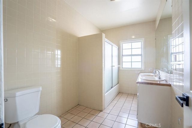 1807 S Bonnie Brae Street, Los Angeles, CA 90006