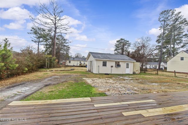 325 Miller Boulevard, Havelock, NC 28532