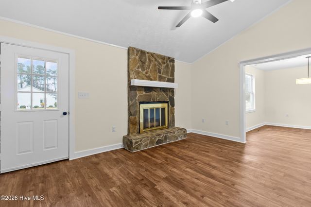 325 Miller Boulevard, Havelock, NC 28532