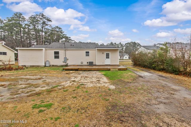 325 Miller Boulevard, Havelock, NC 28532