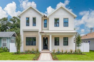 1037 26TH AVENUE N, St Petersburg, FL 33704
