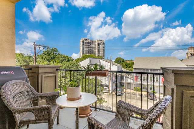3818 Holland Avenue 307, Dallas, TX 75219