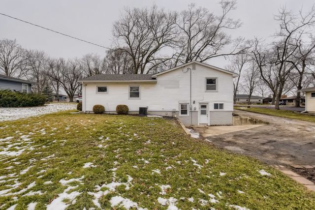 120 Roberts Road, New Lenox, IL 60451