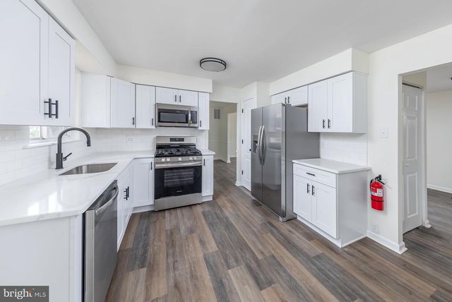 1622 WHITE OAK LN, Williamstown, NJ 08094