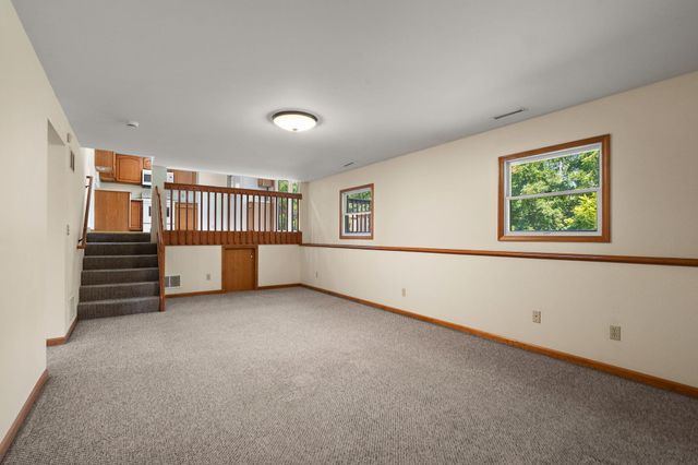 1308 W 82nd Place, Merrillville, IN 46410