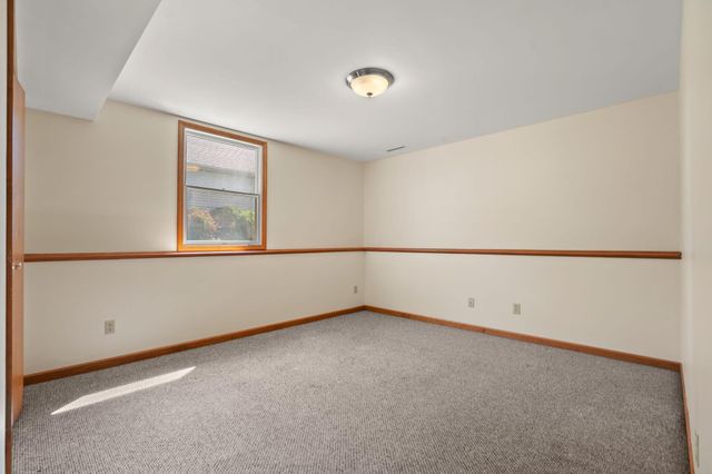 1308 W 82nd Place, Merrillville, IN 46410