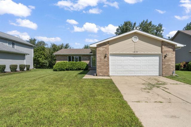 1308 W 82nd Place, Merrillville, IN 46410