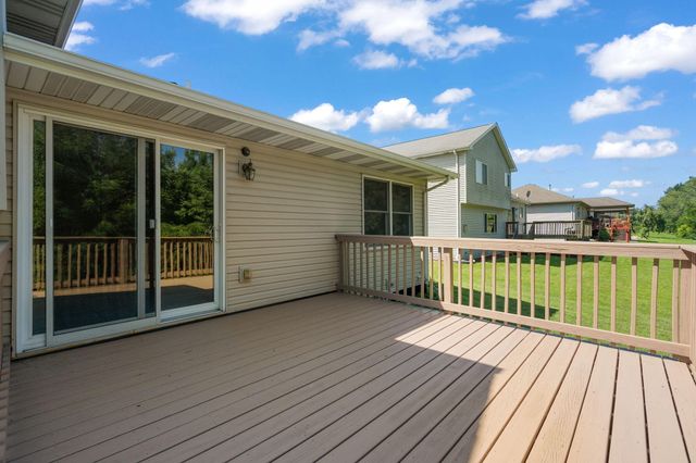 1308 W 82nd Place, Merrillville, IN 46410